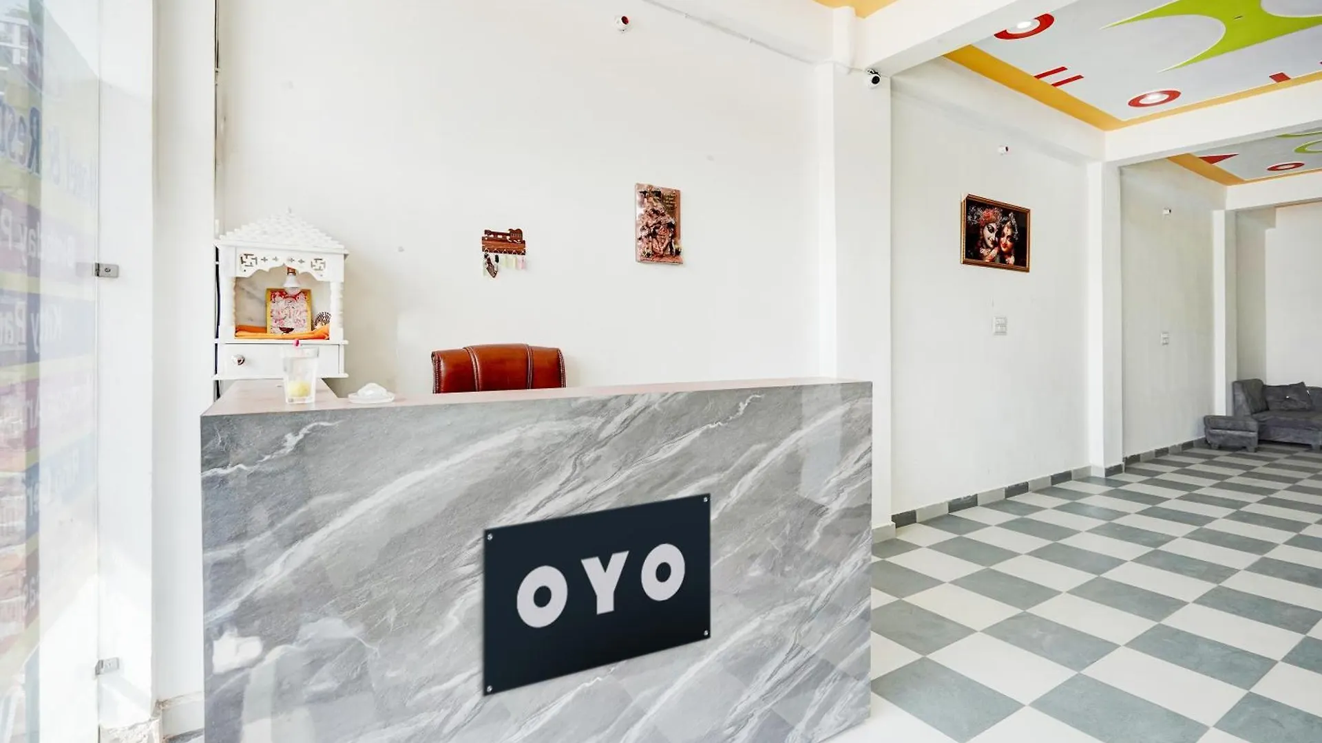 Hotel O Bn Palace & Restaurant Agra   Agra (Uttar Pradesh)